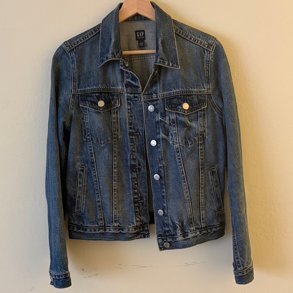 GAP Medium Wash Blue Denim Jacket